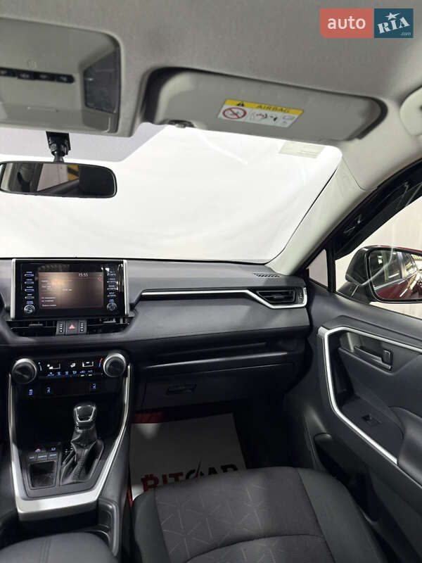 Позашляховик / Кросовер Toyota RAV4 2019 в Одесі фото 24 Позашляховик / Кросовер Toyota RAV4 2019 в Одесі