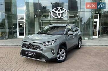 Позашляховик / Кросовер Toyota RAV4 2020 в Києві
