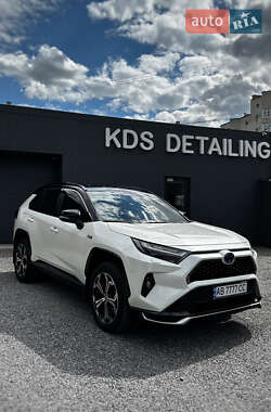 Внедорожник / Кроссовер Toyota RAV4 2022 в Виннице