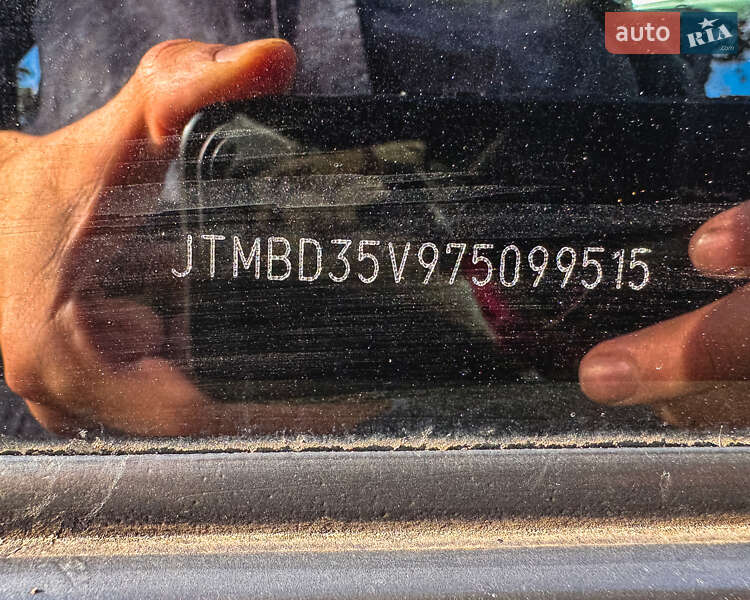 Внедорожник / Кроссовер Toyota RAV4 2007 в Киеве