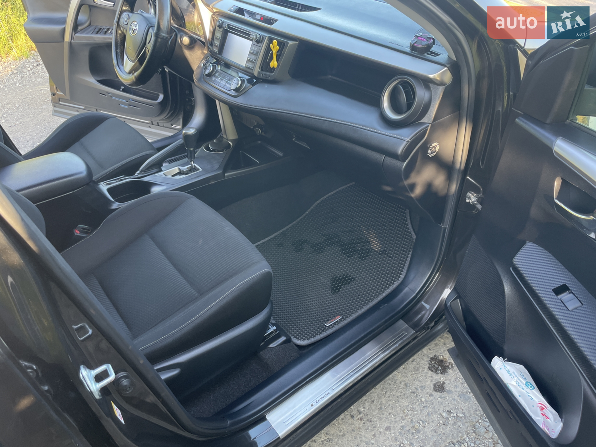 2015 Toyota RAV 4 - мініатюра 12