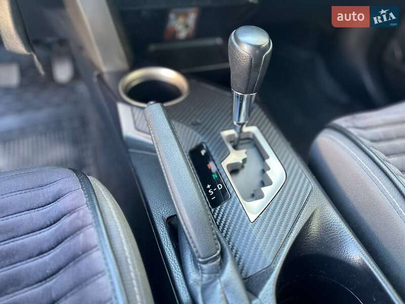 Позашляховик / Кросовер Toyota RAV4 2015 в Могилів-Подільському фото 27 Позашляховик / Кросовер Toyota RAV4 2015 в Могилів-Подільському