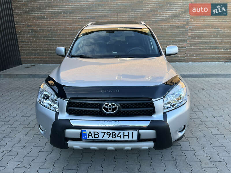 Внедорожник / Кроссовер Toyota RAV4 2007 в Казатине