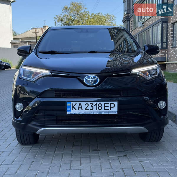 Toyota RAV4 2017