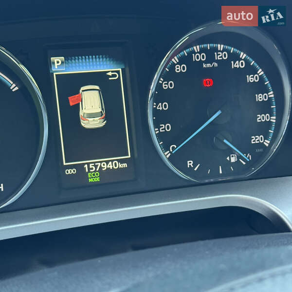 Внедорожник / Кроссовер Toyota RAV4 2017 в Житомире