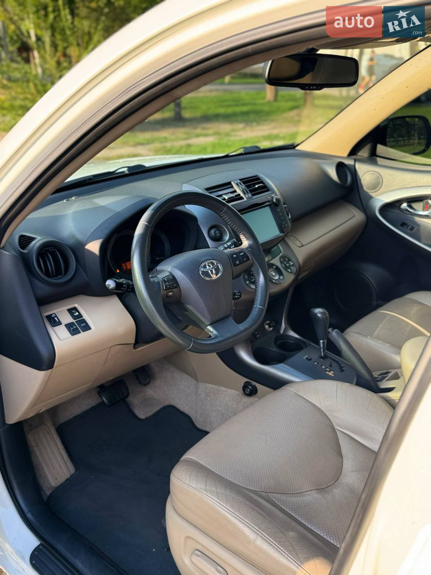 2012 Toyota RAV 4 - мініатюра 12