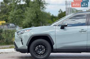 Позашляховик / Кросовер Toyota RAV4 2019 в Києві