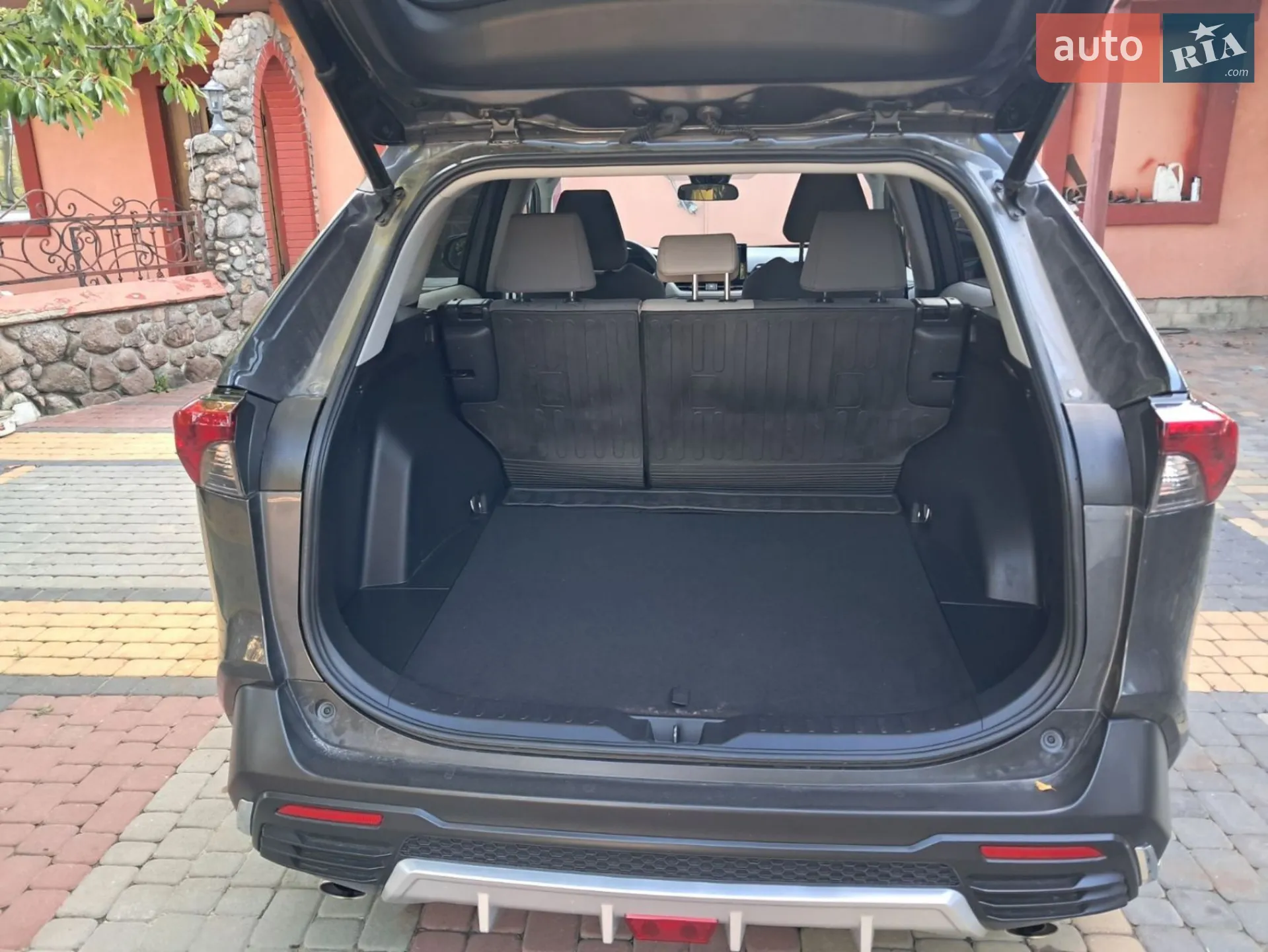 2021 Toyota RAV 4 - мініатюра 11