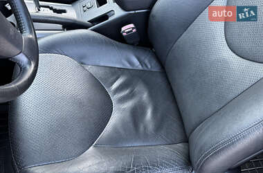 Внедорожник / Кроссовер Toyota RAV4 2006 в 