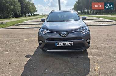 Внедорожник / Кроссовер Toyota RAV4 2016 в Житомире