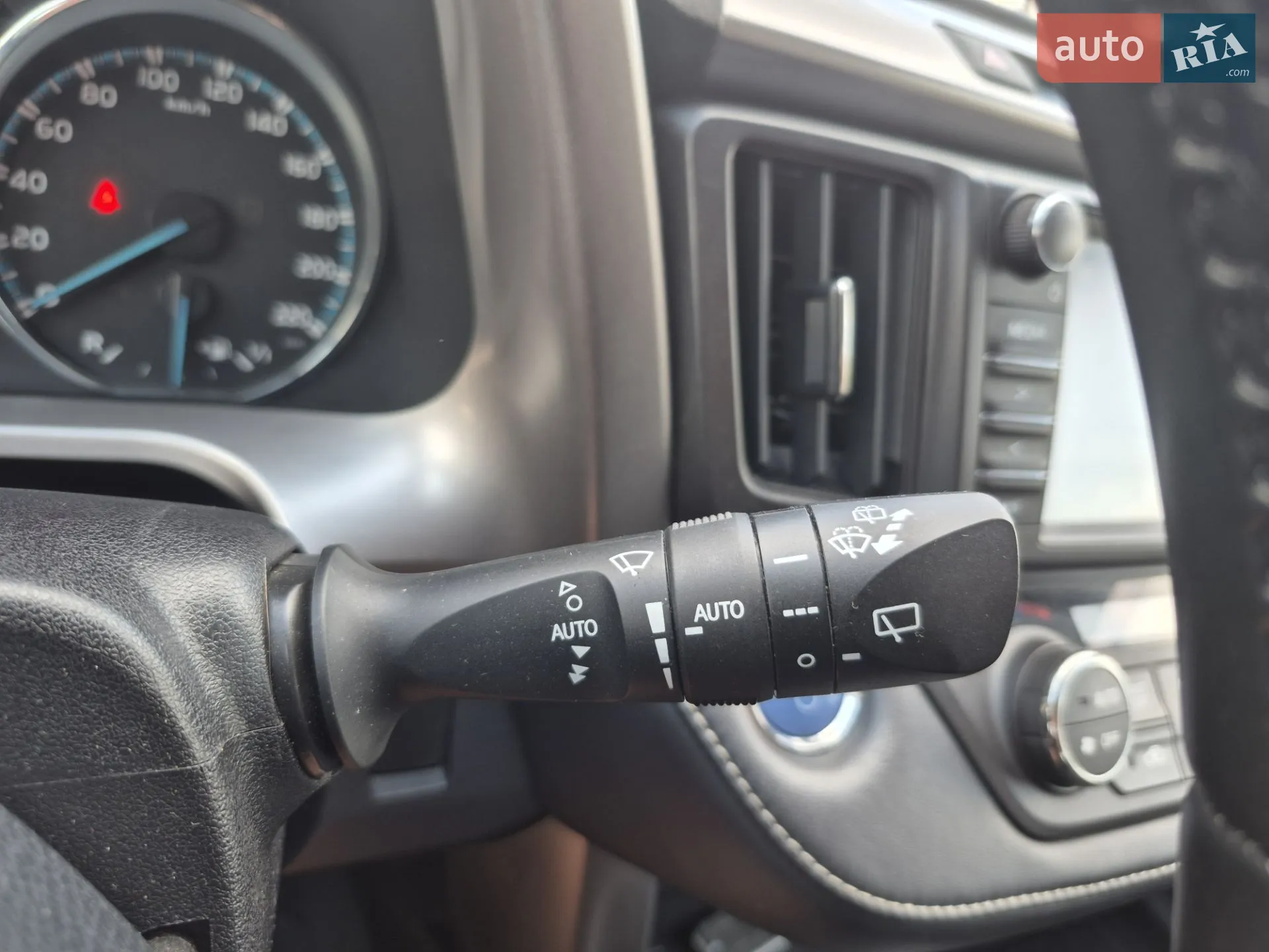 2016 Toyota RAV 4 - мініатюра 76
