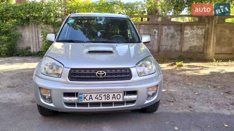 Toyota RAV4 2003
