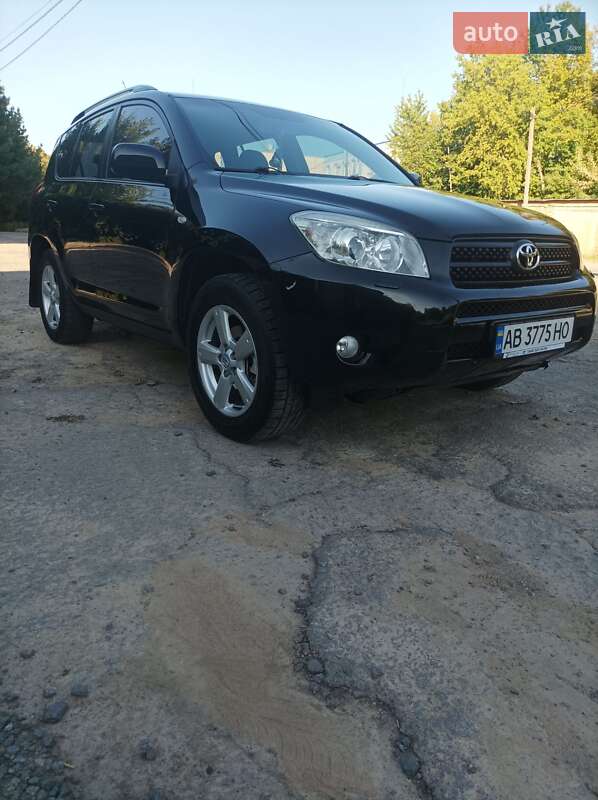 Позашляховик / Кросовер Toyota RAV4 2006 в Вінниці