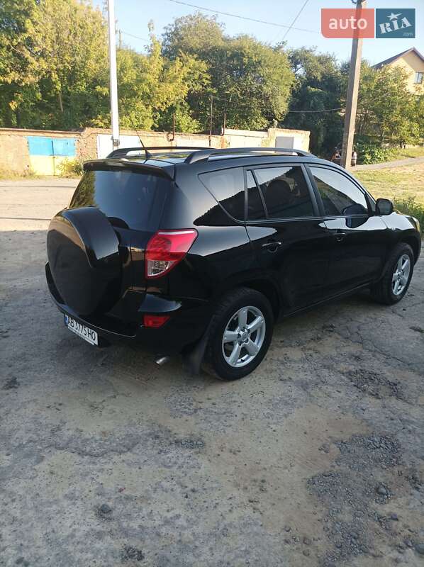 Позашляховик / Кросовер Toyota RAV4 2006 в Вінниці