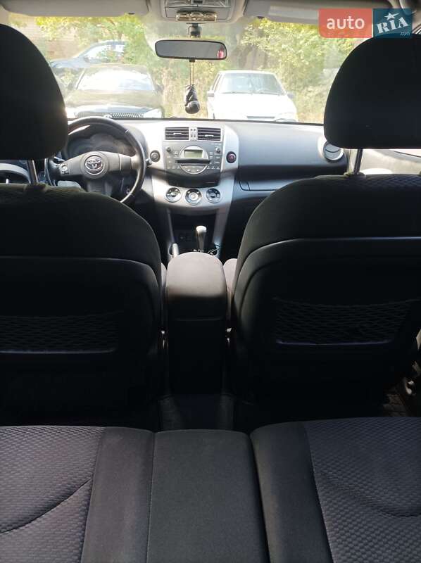 Позашляховик / Кросовер Toyota RAV4 2006 в Вінниці