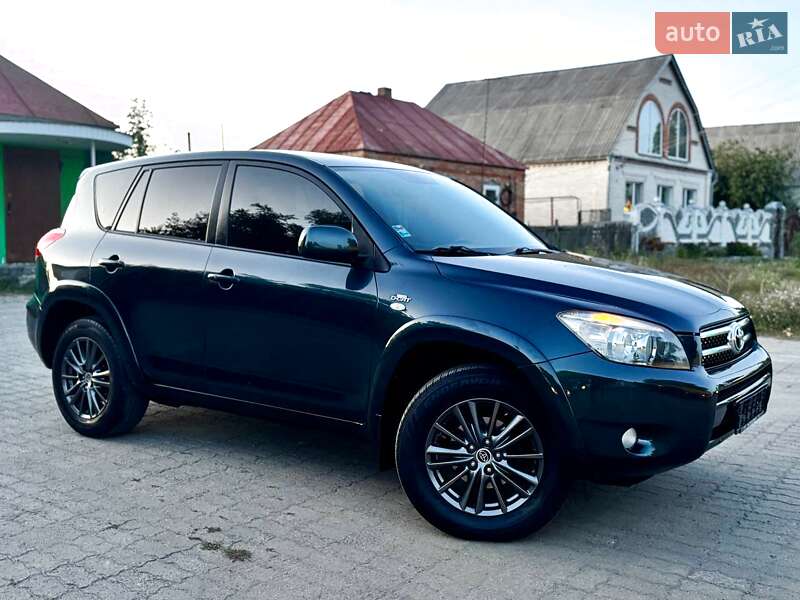 Внедорожник / Кроссовер Toyota RAV4 2007 в Ахтырке