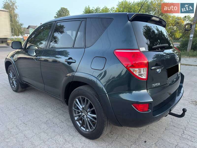 Внедорожник / Кроссовер Toyota RAV4 2007 в Ахтырке