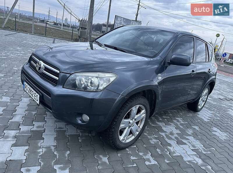 Внедорожник / Кроссовер Toyota RAV4 2006 в Ужгороде фото 2 Внедорожник / Кроссовер Toyota RAV4 2006 в Ужгороде