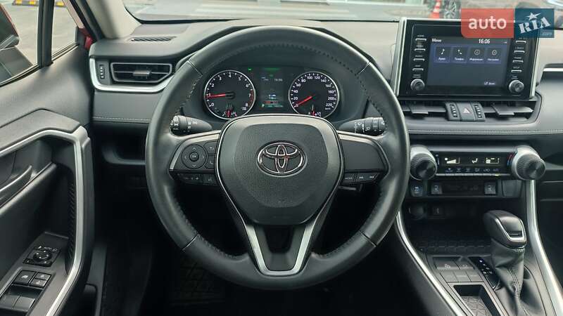 Позашляховик / Кросовер Toyota RAV4 2022 в Києві фото 9 Позашляховик / Кросовер Toyota RAV4 2022 в Києві