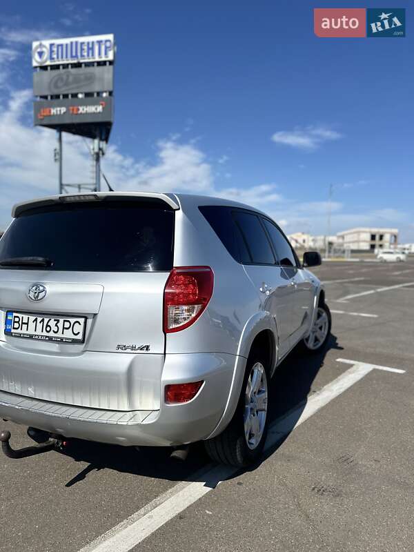 Позашляховик / Кросовер Toyota RAV4 2007 в Одесі