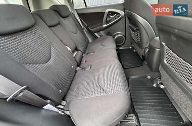Внедорожник / Кроссовер Toyota RAV4 2008 в 