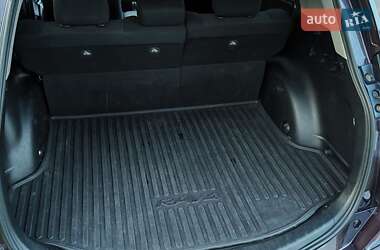 Внедорожник / Кроссовер Toyota RAV4 2017 в 