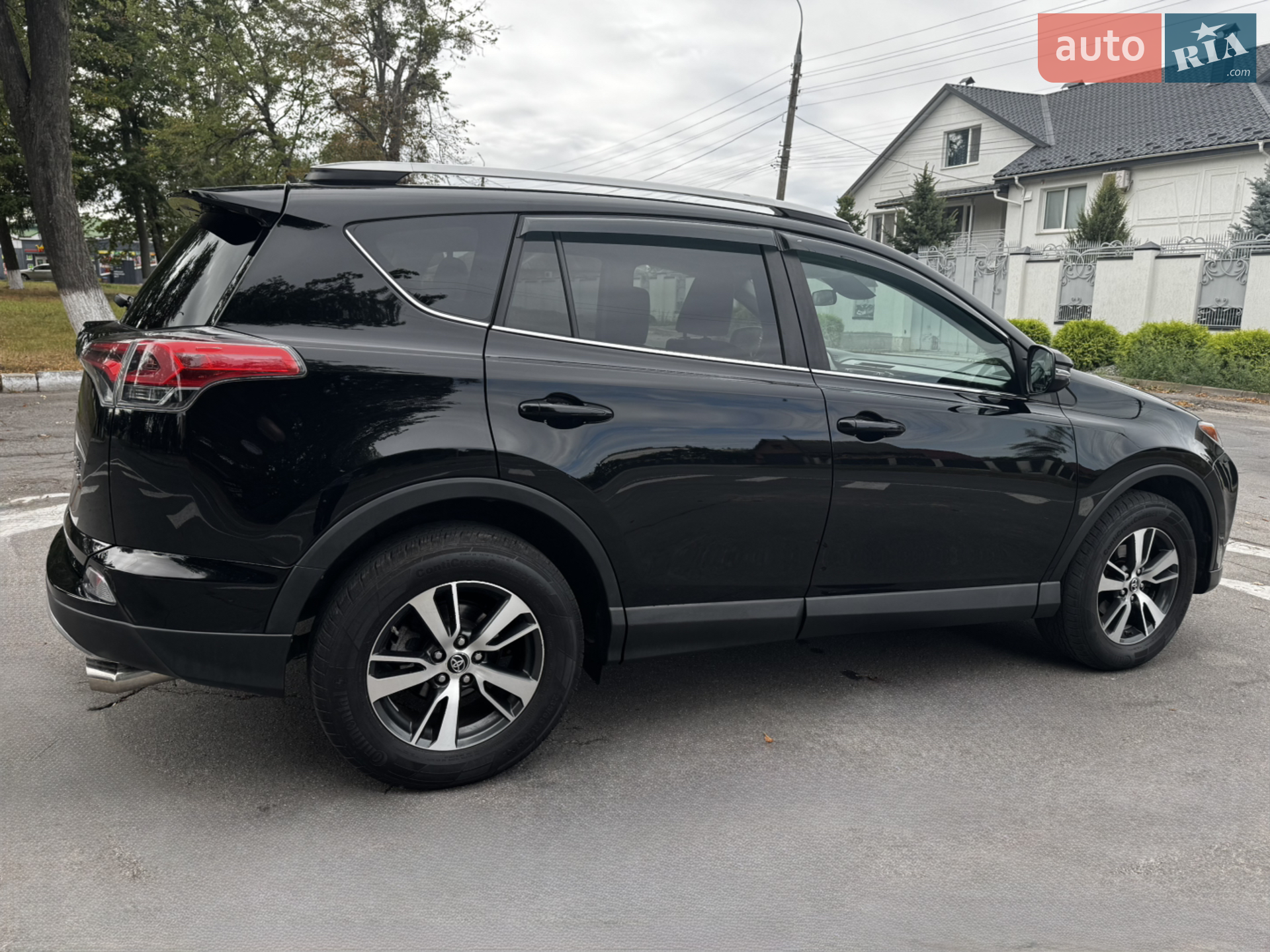 2018 Toyota RAV 4 - мініатюра 3