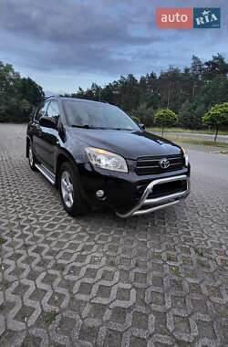Внедорожник / Кроссовер Toyota RAV4 2007 в Киеве
