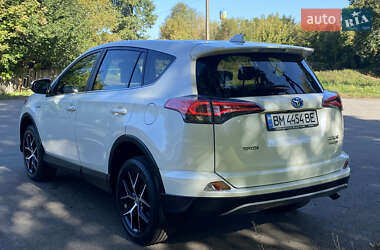 Позашляховик / Кросовер Toyota RAV4 2016 в Ромнах