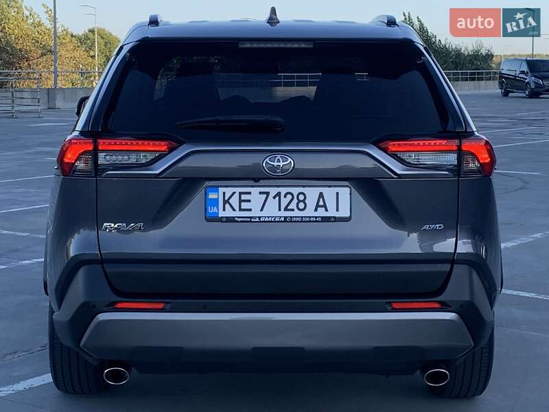 Позашляховик / Кросовер Toyota RAV4 2018 в Києві