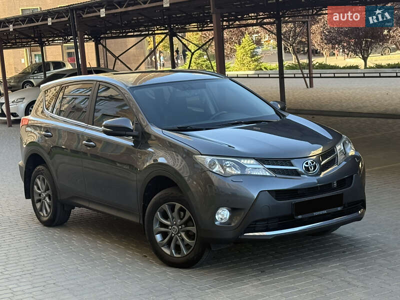 Позашляховик / Кросовер Toyota RAV4 2013 в Одесі фото 17 Позашляховик / Кросовер Toyota RAV4 2013 в Одесі