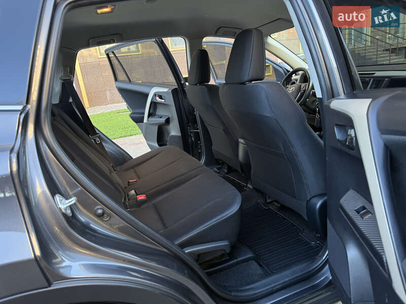 Позашляховик / Кросовер Toyota RAV4 2013 в Одесі фото 33 Позашляховик / Кросовер Toyota RAV4 2013 в Одесі
