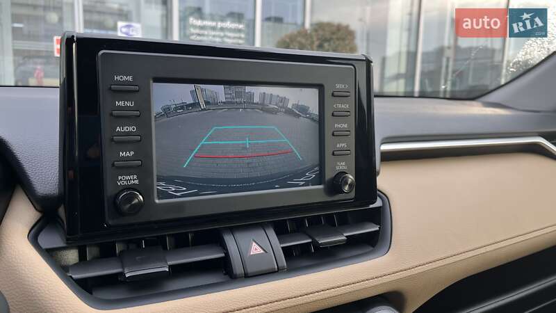 Позашляховик / Кросовер Toyota RAV4 2019 в Чернігові