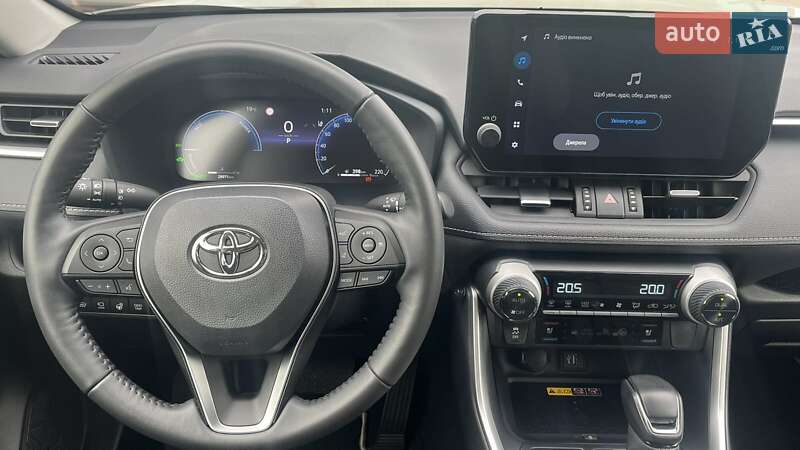 Позашляховик / Кросовер Toyota RAV4 2023 в Києві