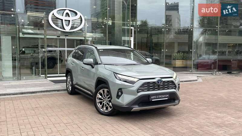 Позашляховик / Кросовер Toyota RAV4 2023 в Києві