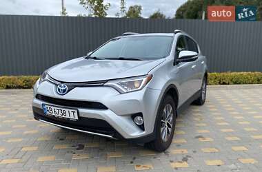Внедорожник / Кроссовер Toyota RAV4 2016 в Виннице