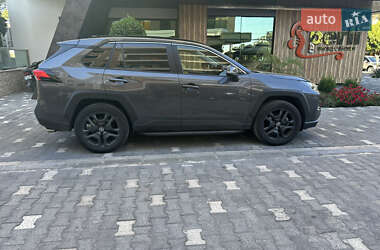 Внедорожник / Кроссовер Toyota RAV4 2023 в Одессе