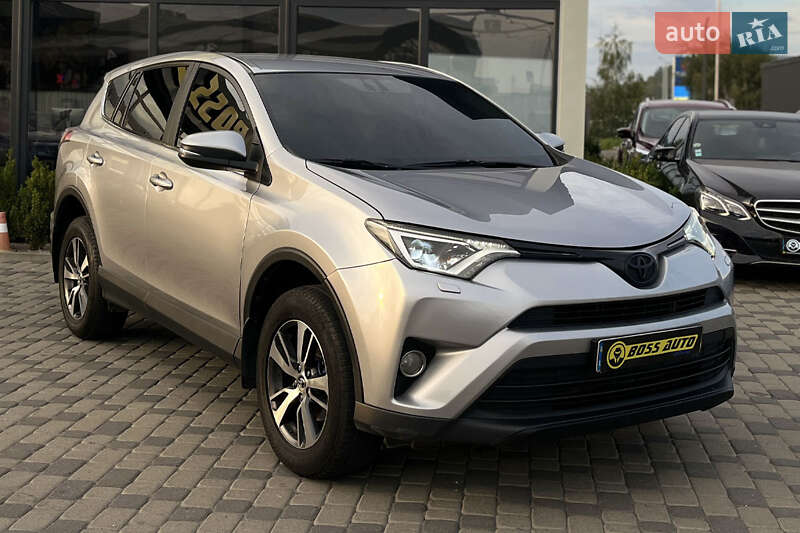 Toyota RAV4 2016