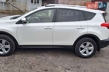 Позашляховик / Кросовер Toyota RAV4 2013 в Харкові