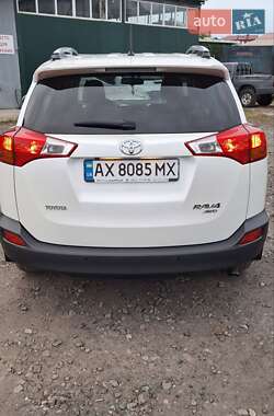 Позашляховик / Кросовер Toyota RAV4 2013 в Харкові