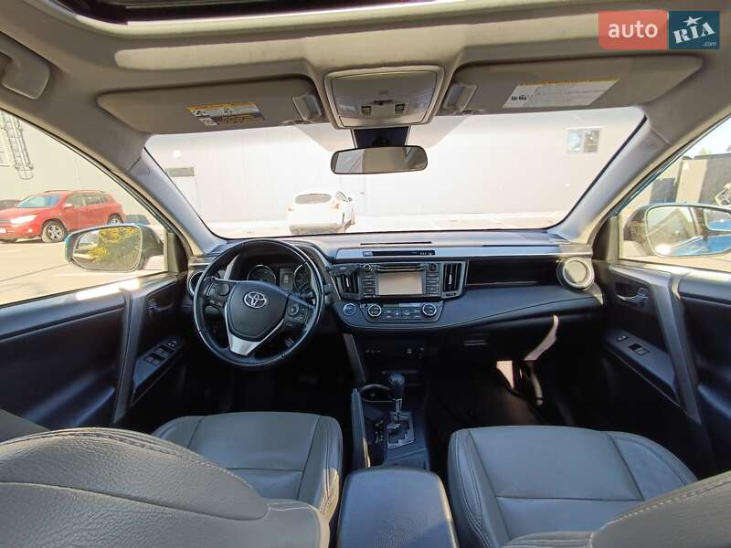 Позашляховик / Кросовер Toyota RAV4 2017 в Києві фото 29 Позашляховик / Кросовер Toyota RAV4 2017 в Києві