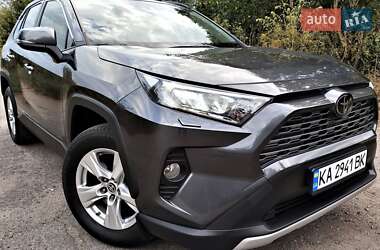 Внедорожник / Кроссовер Toyota RAV4 2020 в Белой Церкви