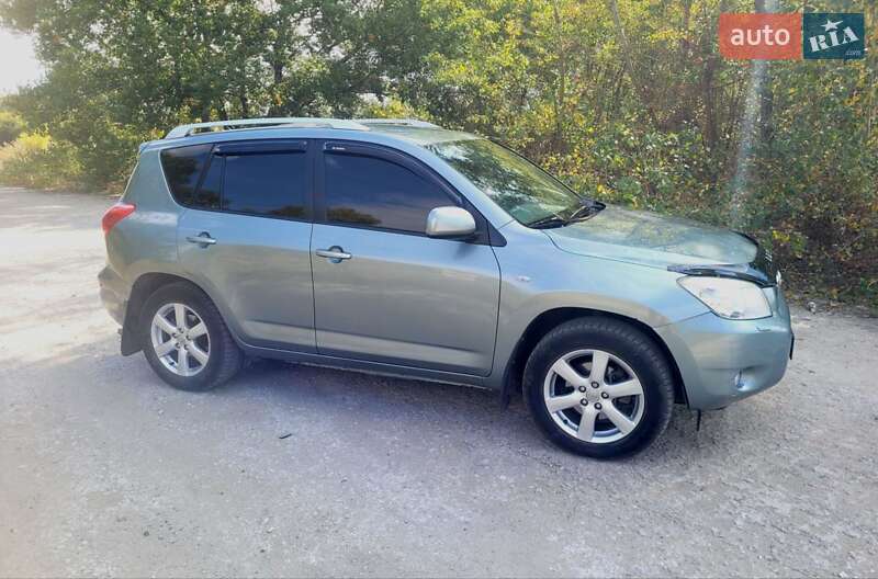Внедорожник / Кроссовер Toyota RAV4 2007 в Днепре фото 4 Внедорожник / Кроссовер Toyota RAV4 2007 в Днепре