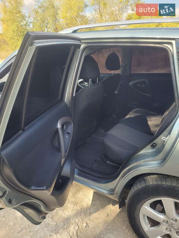 Внедорожник / Кроссовер Toyota RAV4 2007 в Днепре фото 9 Внедорожник / Кроссовер Toyota RAV4 2007 в Днепре