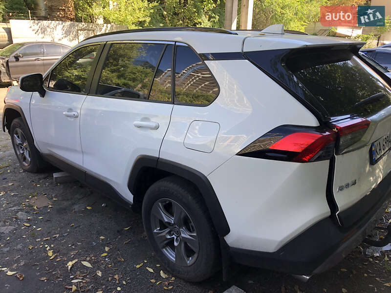 Внедорожник / Кроссовер Toyota RAV4 2023 в Киеве фото 4 Внедорожник / Кроссовер Toyota RAV4 2023 в Киеве