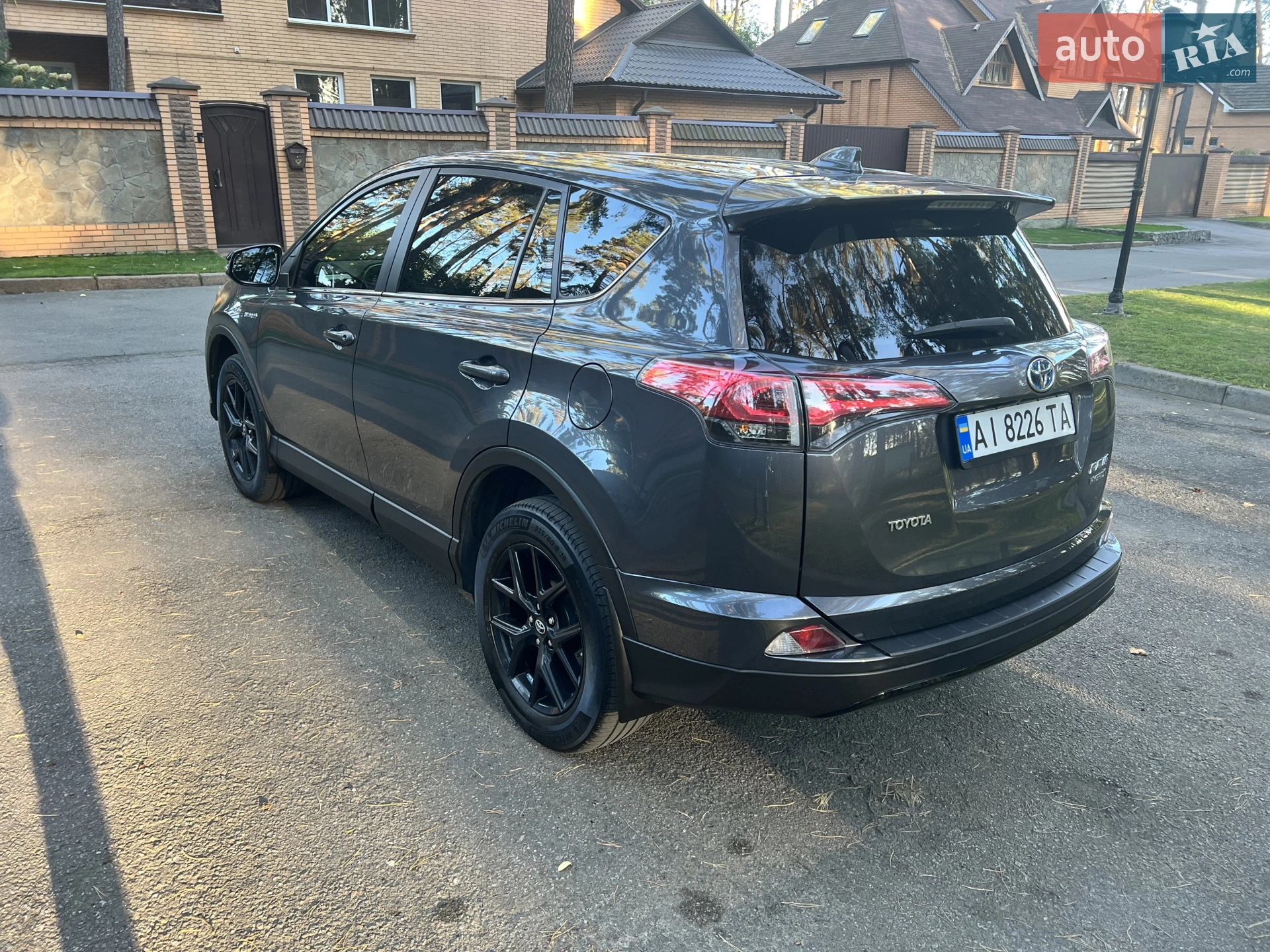 2018 Toyota RAV 4 - мініатюра 4