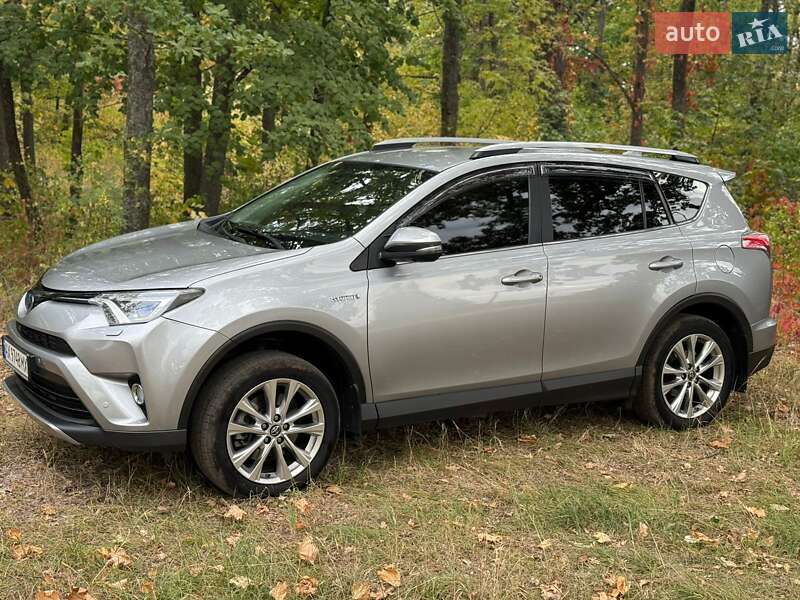 Позашляховик / Кросовер Toyota RAV4 2018 в Чугуєві фото 2 Позашляховик / Кросовер Toyota RAV4 2018 в Чугуєві