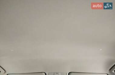 Внедорожник / Кроссовер Toyota RAV4 2013 в 