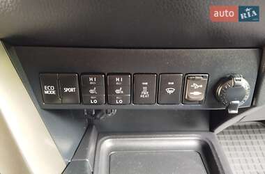 Внедорожник / Кроссовер Toyota RAV4 2013 в 