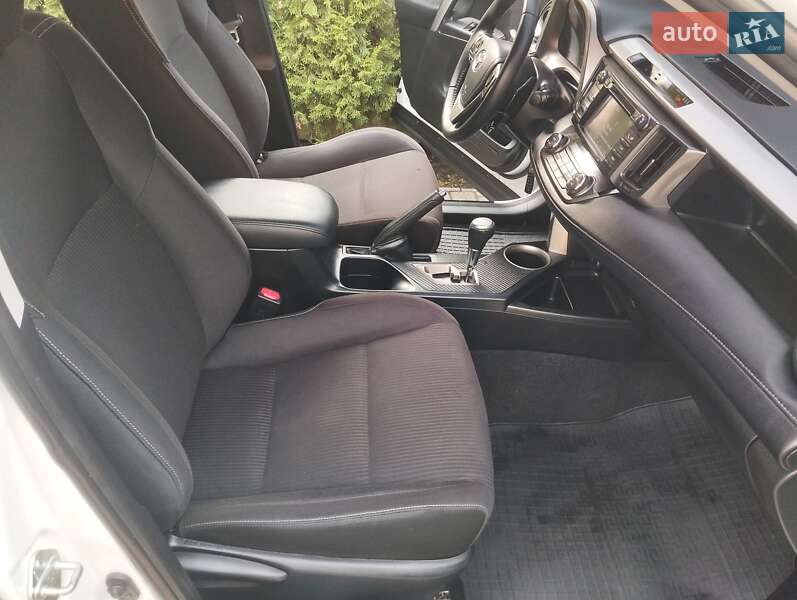 Позашляховик / Кросовер Toyota RAV4 2013 в Одесі